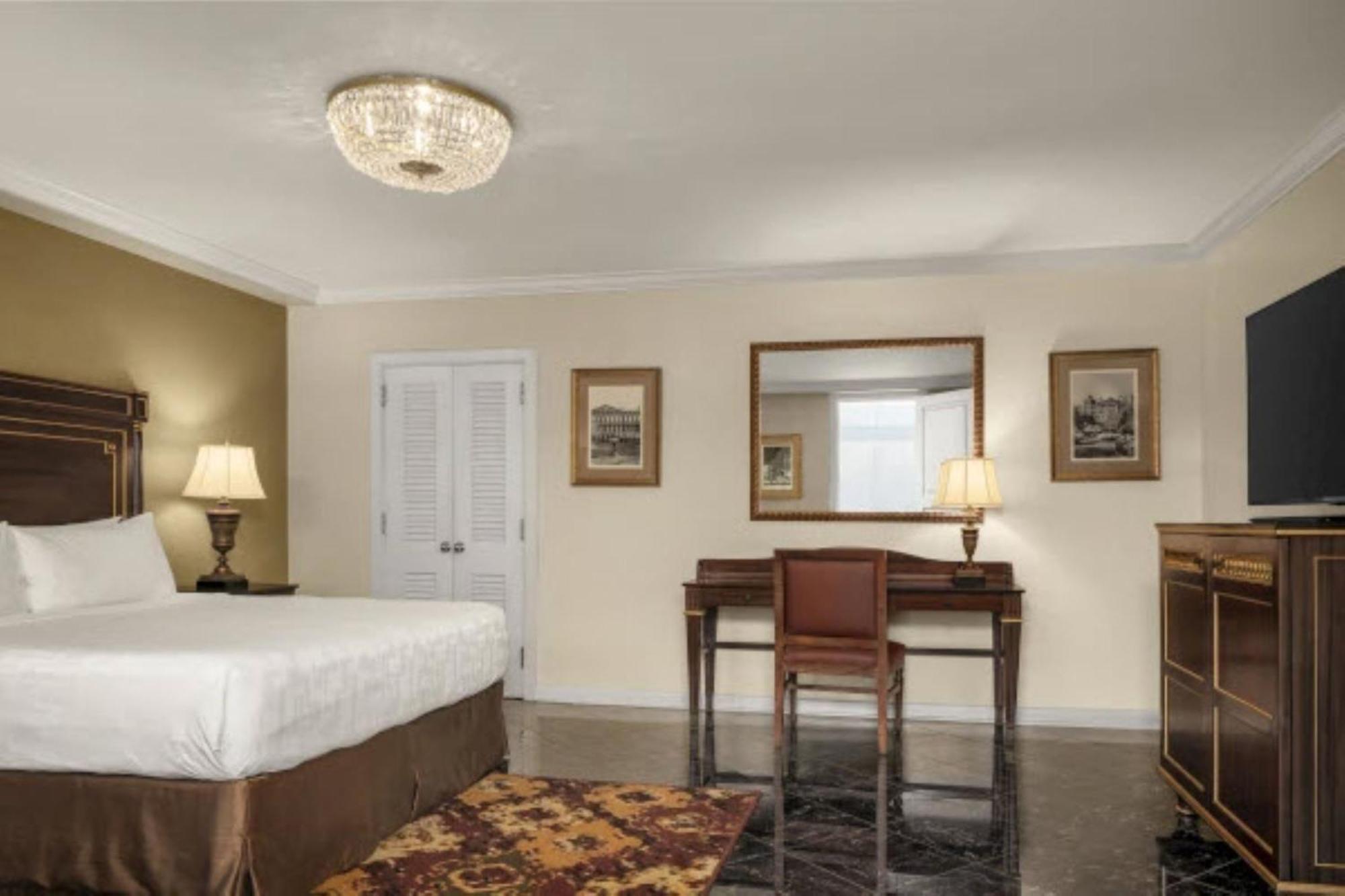 Hotel Mazarin New Orleans Buitenkant foto